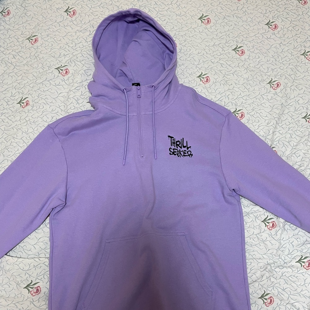 H&M Peanuts Thrill Seaker Hoodie